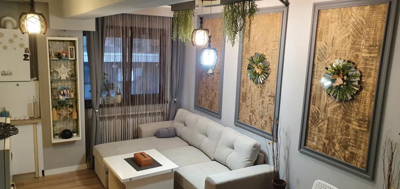 Tomis Apartament Apartment Constanta Ngoại thất bức ảnh